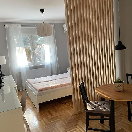 Apartmani סומבור מראה חיצוני תמונה