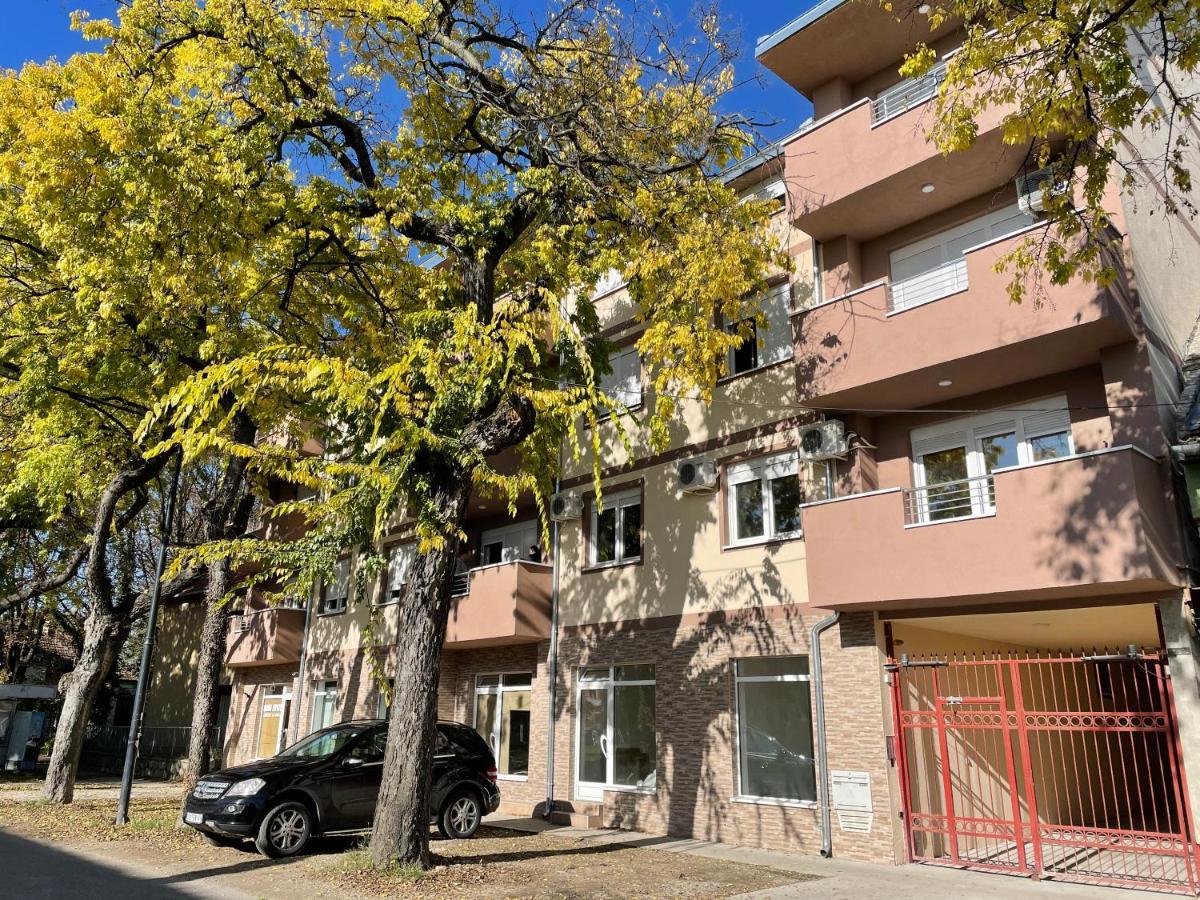 Apartmani סומבור מראה חיצוני תמונה