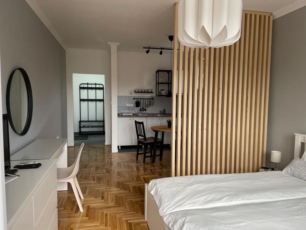 Apartmani סומבור מראה חיצוני תמונה